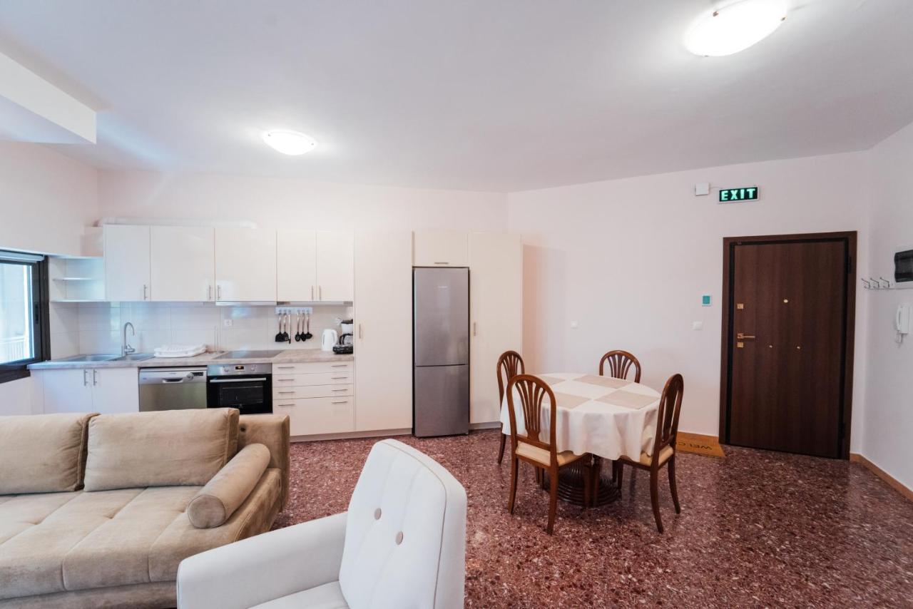 Luxury Apartment In Plaka - Acropolis Athens Luaran gambar