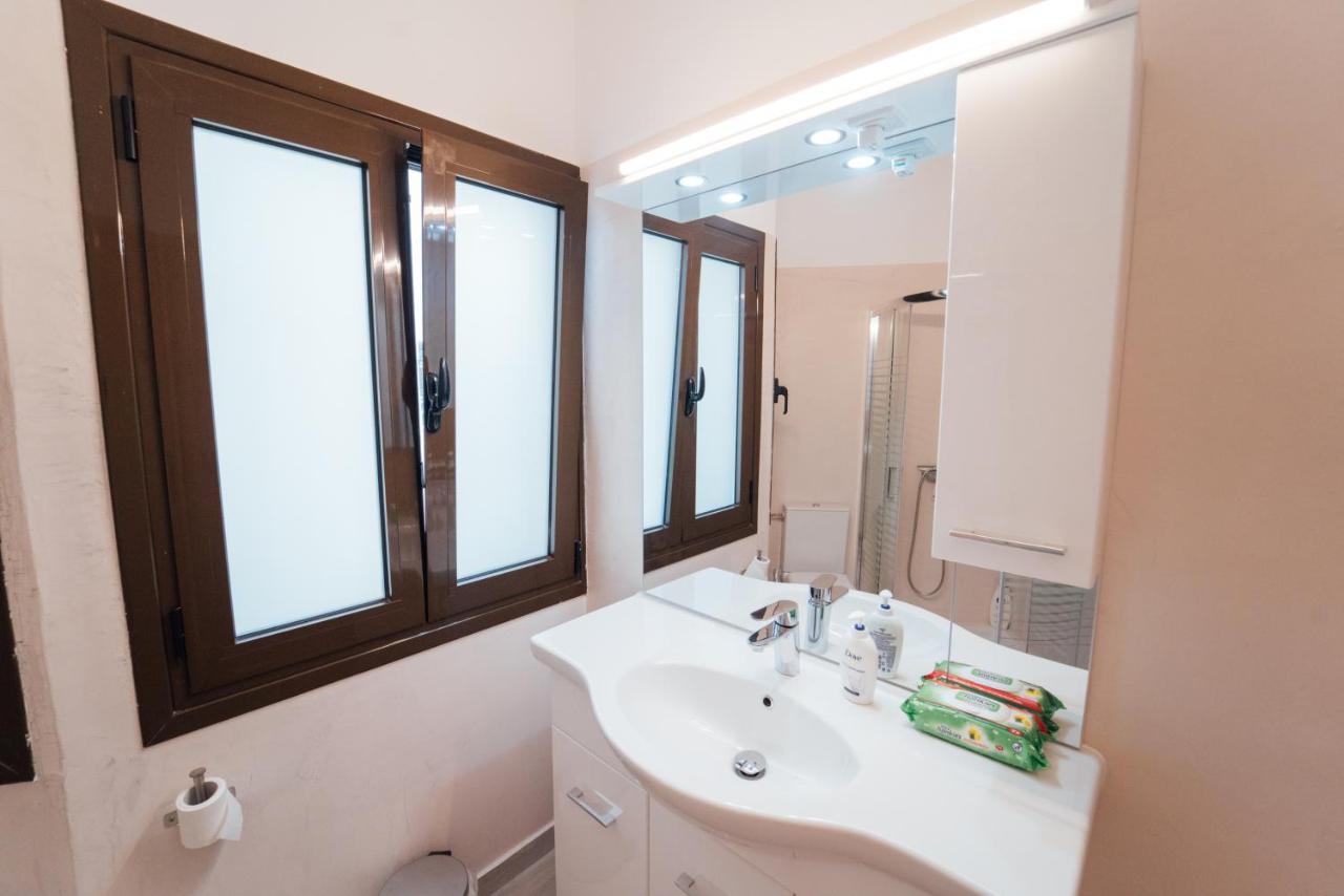 Luxury Apartment In Plaka - Acropolis Athens Luaran gambar