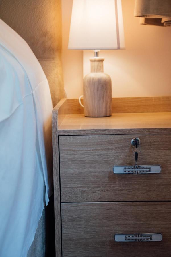 Luxury Apartment In Plaka - Acropolis Athens Luaran gambar